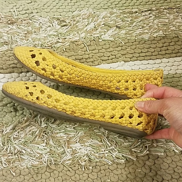 Steven Madden flats - Picture 2 of 5